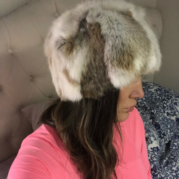 Adrienne Landau Accessories - Fur hat